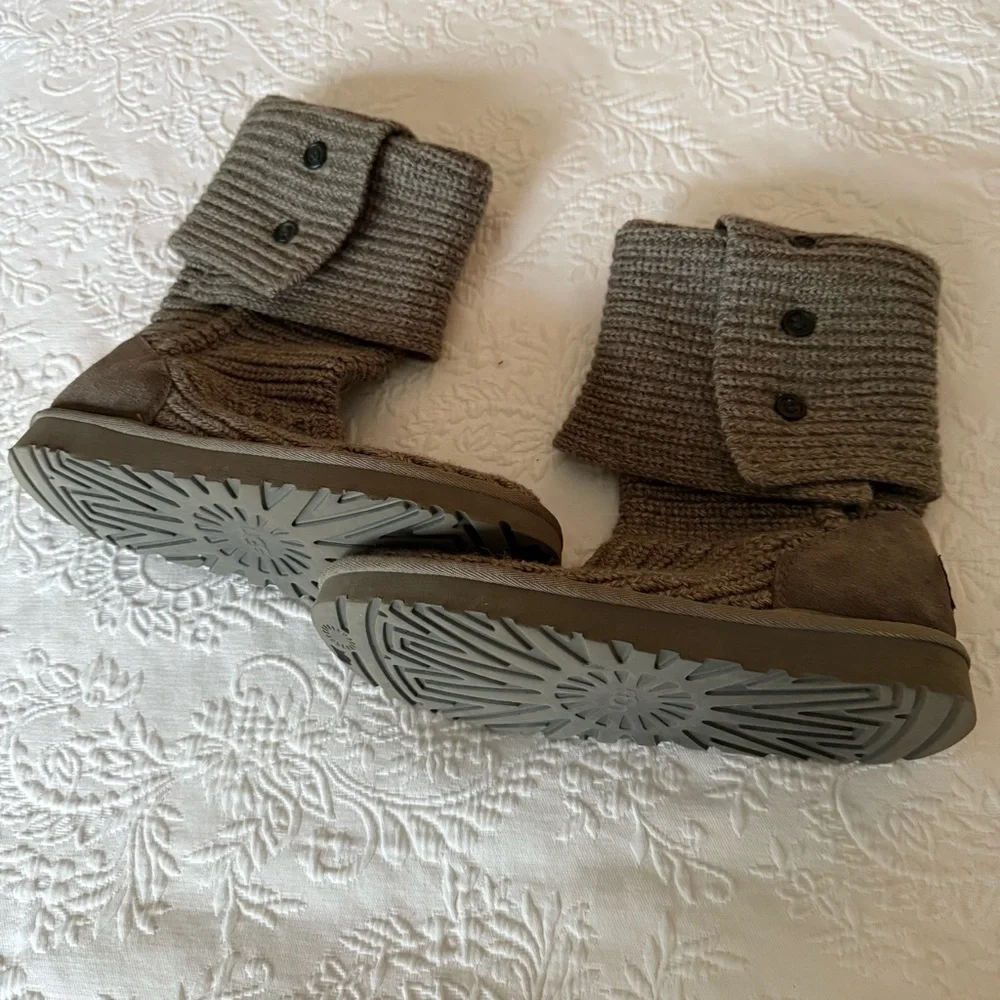 UGG Classic Cardy Knit Button Boot size 9